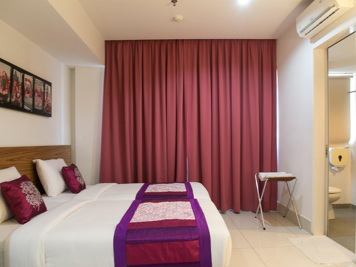 Oyo 180 V Hotel Κουάλα Λουμπούρ Εξωτερικό φωτογραφία