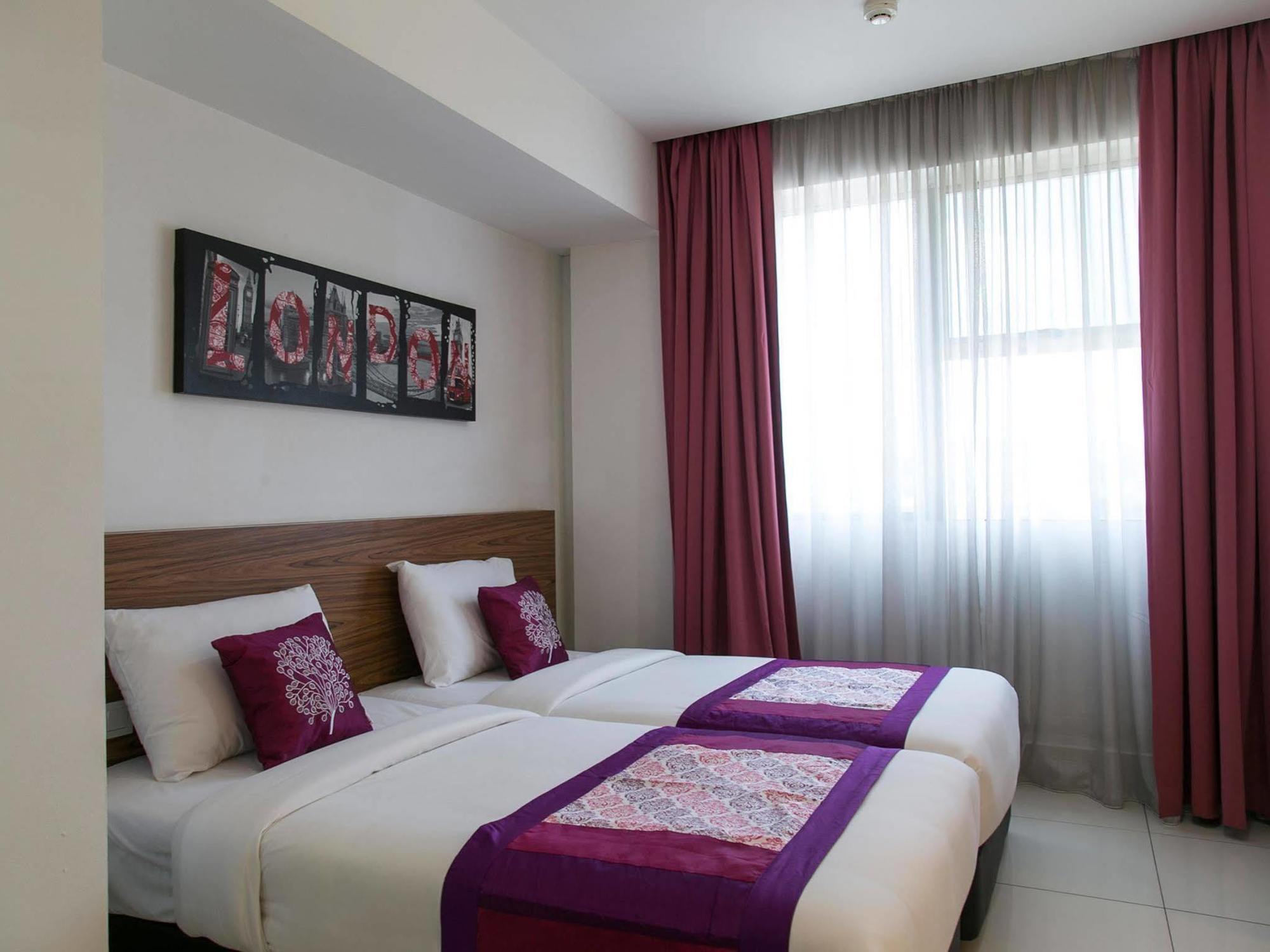 Oyo 180 V Hotel Κουάλα Λουμπούρ Εξωτερικό φωτογραφία